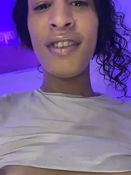 BarbieTropical stripchat live cam model