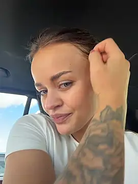 AngelinaTeller stripchat live cam model