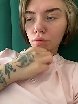 Lisaaa_Alisa stripchat live cam model