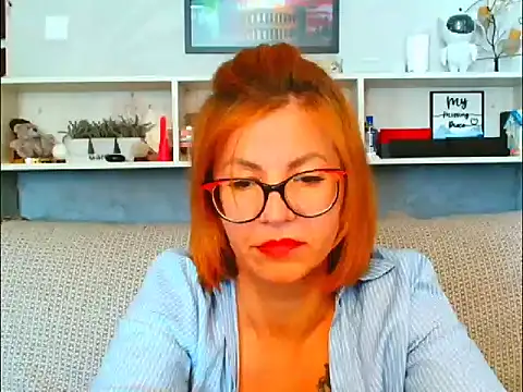 Natali3855 stripchat live cam model
