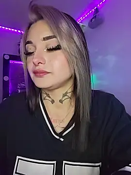 Ema_goddess stripchat live cam model