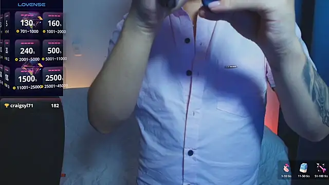 adonisZafiro stripchat live cam model