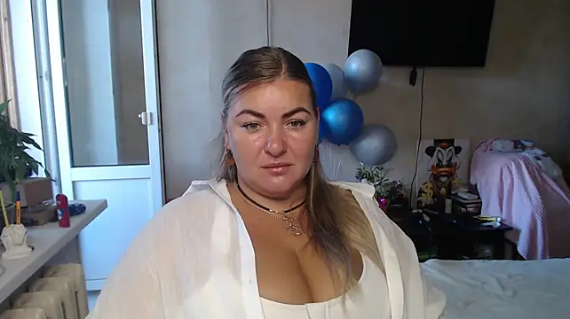 NikaSkylink stripchat live cam model