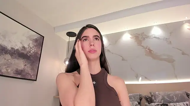 SolAvelar stripchat live cam model