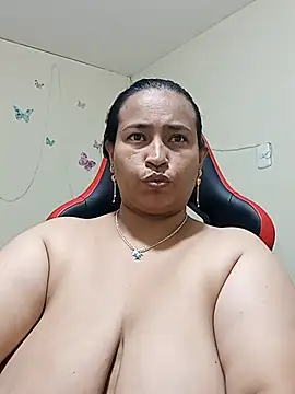 BustySexy_Nataly stripchat live cam model