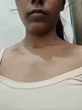 hotbabymuskan stripchat live cam model