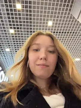 -NaughtyAngel- stripchat live cam model