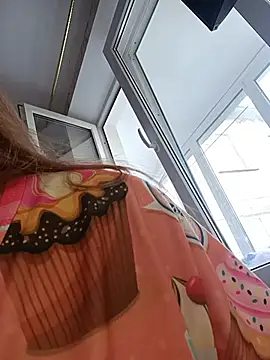 Ne_Zabudka stripchat live cam model