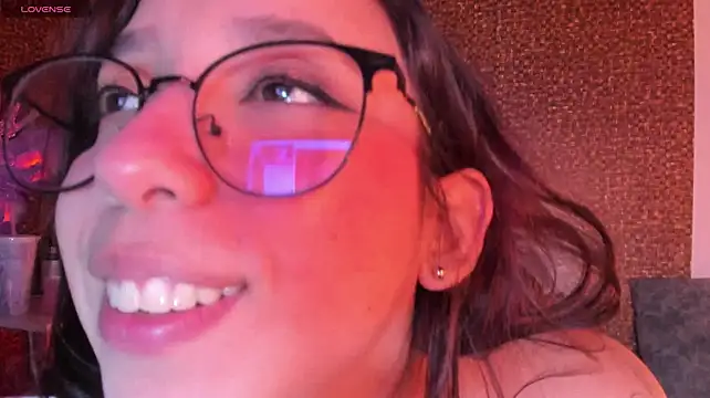 Apartment28 stripchat live cam model