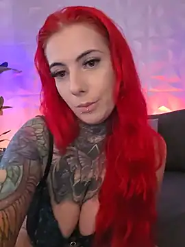 BonnieStylez stripchat live cam model