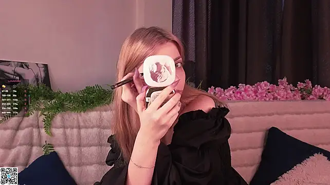 VelvetZephra stripchat live cam model
