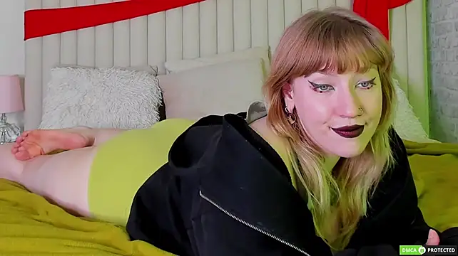 RachelCart stripchat live cam model