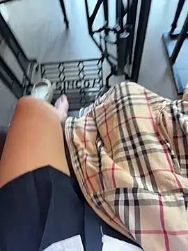 Love-public stripchat live cam model