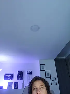 Laureen_se stripchat live cam model