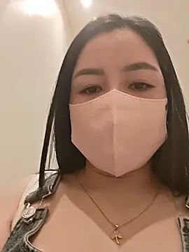 Mina-02 stripchat live cam model