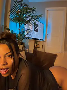 Petite_Baddie stripchat live cam model