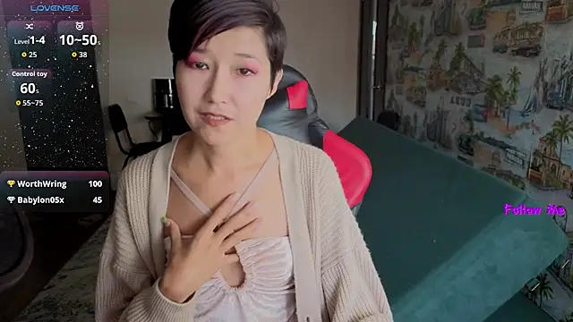 LeyylaStoone stripchat live cam model