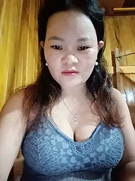 ctm-cute stripchat live cam model