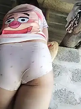 pitty_mymi stripchat live cam model