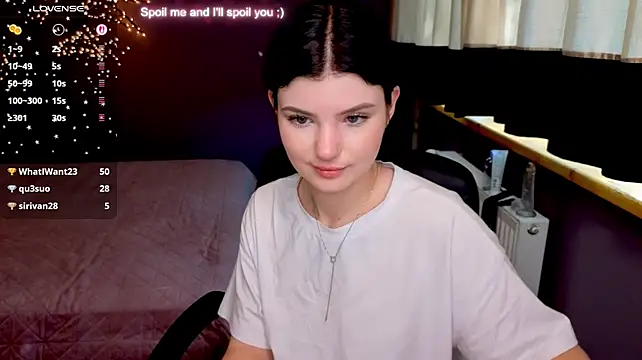 AnnaYount stripchat live cam model
