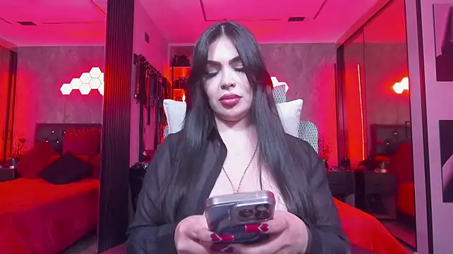 GabrielaAroms stripchat live cam model