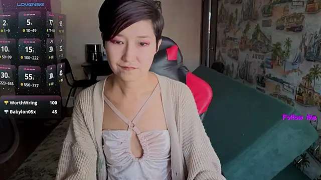 LeyylaStoone stripchat live cam model