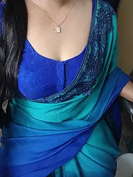 Madhu_Reddy09 stripchat live cam model
