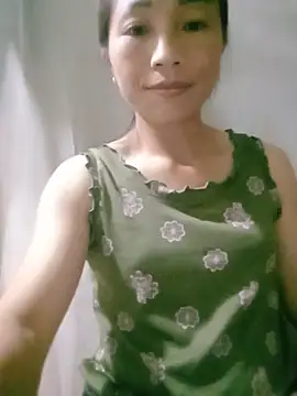 Lulu-bumba stripchat live cam model