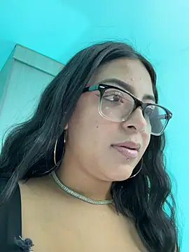 evelisse_ stripchat live cam model