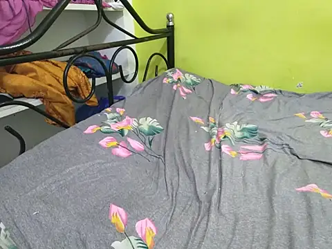 tamil_sumathi stripchat live cam model