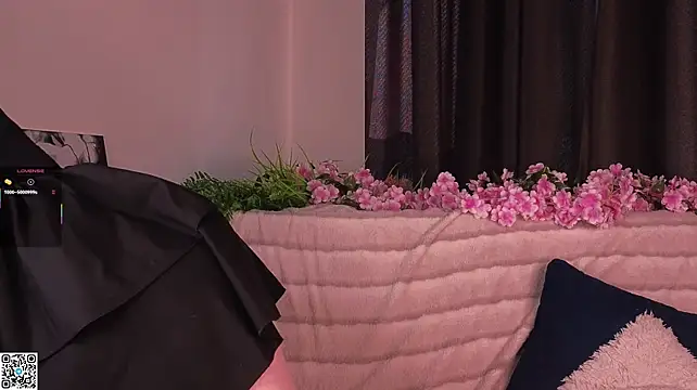 VelvetZephra stripchat live cam model
