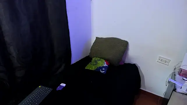 MarcoAndAllice stripchat live cam model