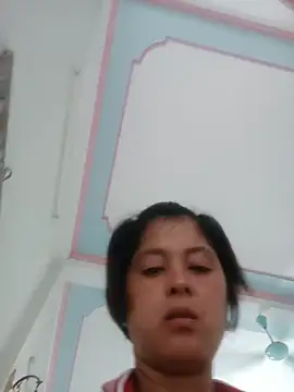 Belle-ee stripchat live cam model