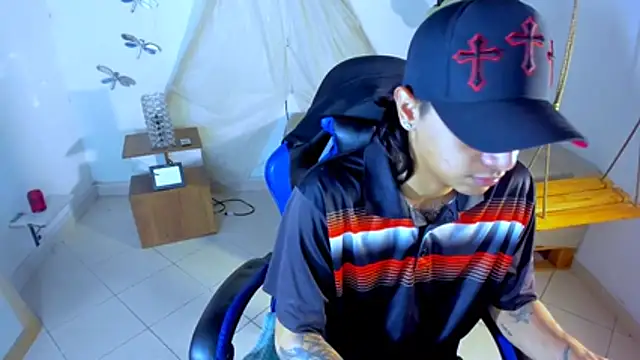 Brand_habes stripchat live cam model