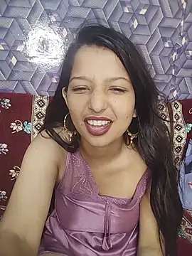 Queen_Rosyy stripchat live cam model