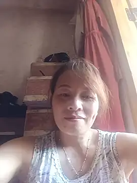 Stella-456 stripchat live cam model