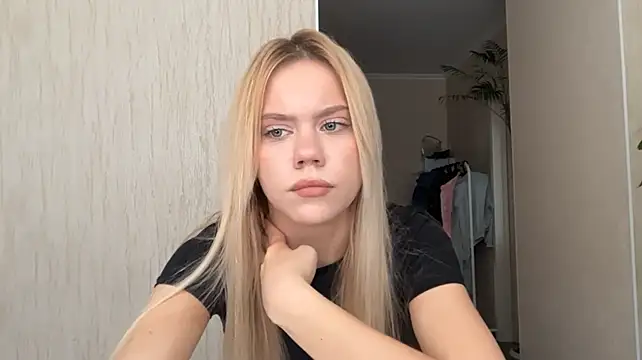Glamorforyou stripchat live cam model