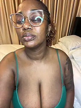 Honeylust26 stripchat live cam model