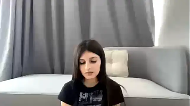 SpanishRooter stripchat live cam model