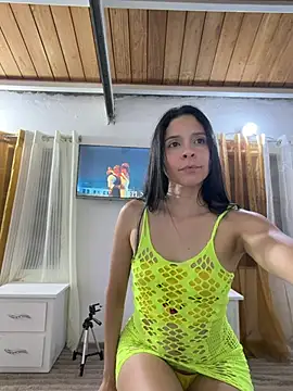Just_Roussie stripchat live cam model