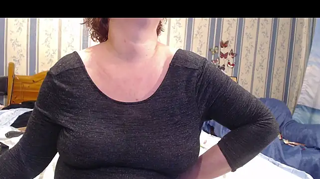 AMARILLIS stripchat live cam model