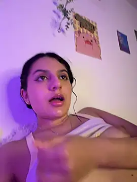 OhMySelenyx3 stripchat live cam model