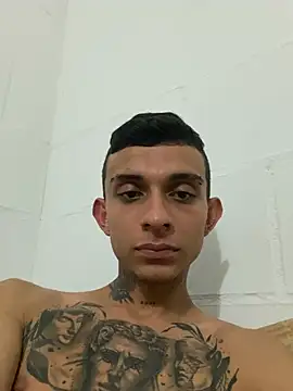 fran777775 stripchat live cam model