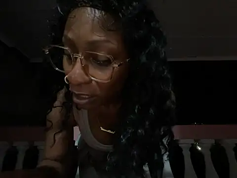 wynterheat stripchat live cam model