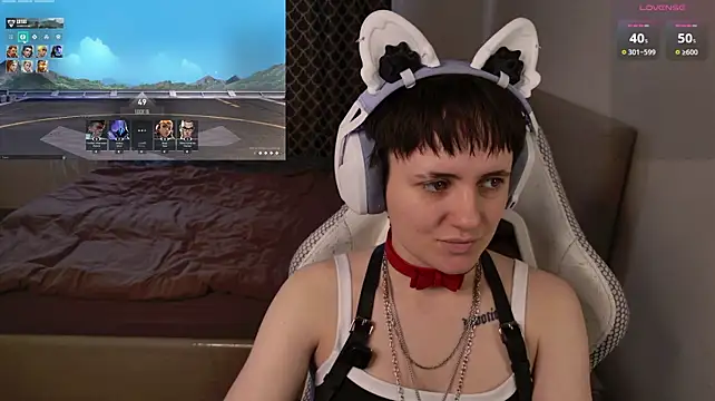 Luna_Loveee stripchat live cam model