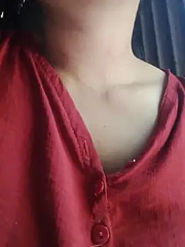 molly-xx stripchat live cam model