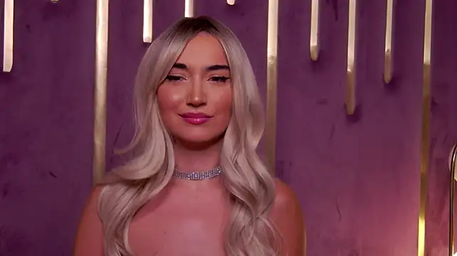 AliceSchuster stripchat live cam model