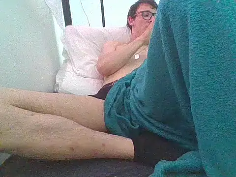 RunawayInstance352 stripchat live cam model