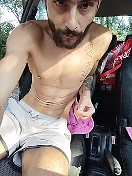 Hugo-doux-domi stripchat live cam model