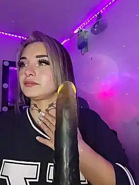 Ema_goddess stripchat live cam model